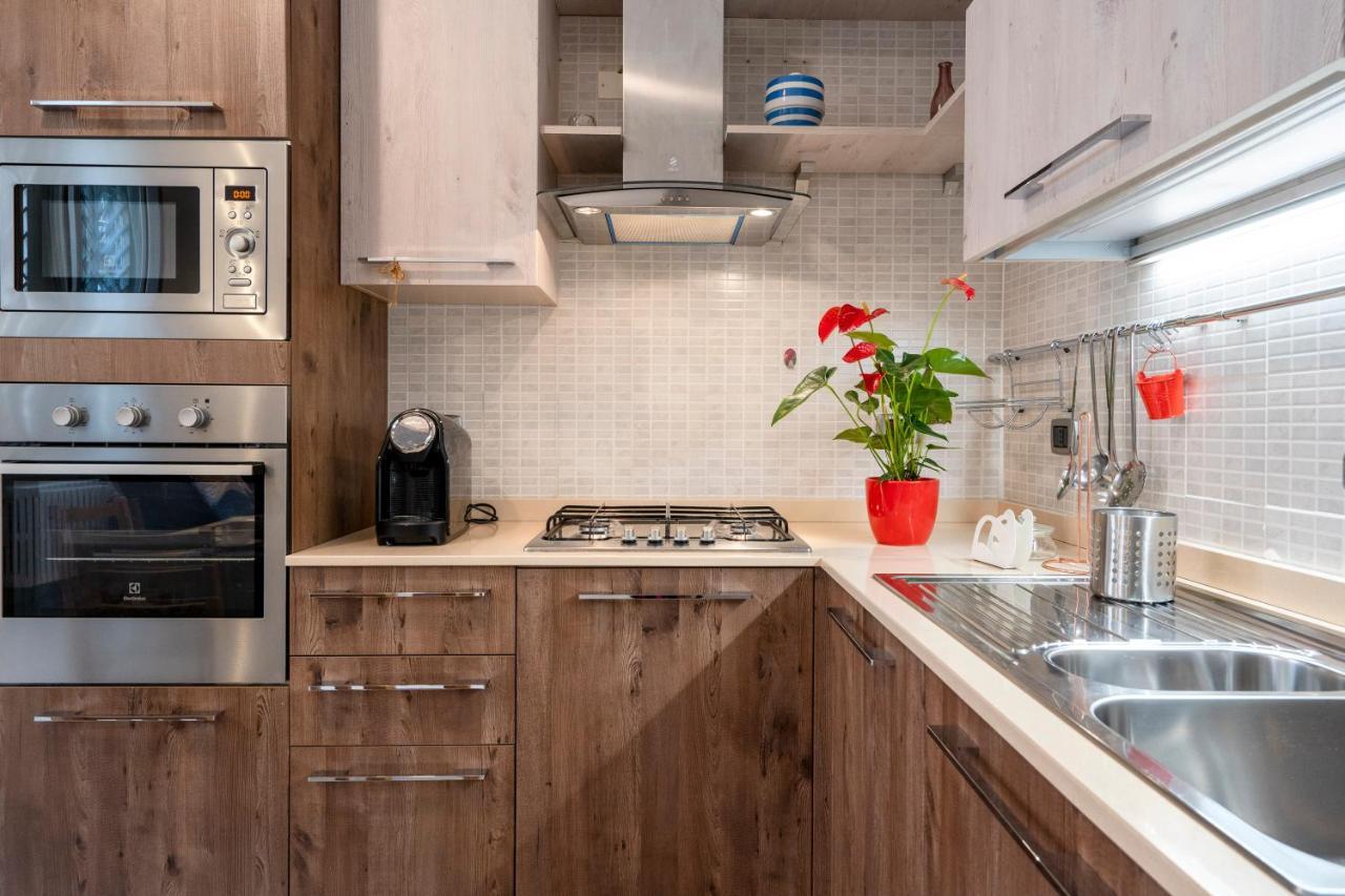 La Casa Di Gio - Stazione & Policlinico Apartment Bari Ngoại thất bức ảnh