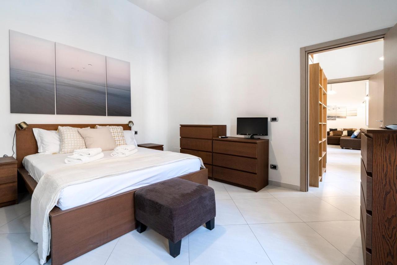 La Casa Di Gio - Stazione & Policlinico Apartment Bari Ngoại thất bức ảnh